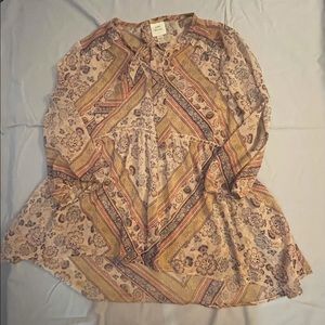 Ladies Blouse - Size Large